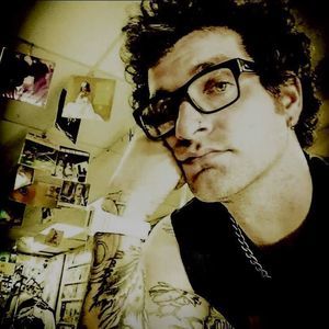 Meet your Posher, Don